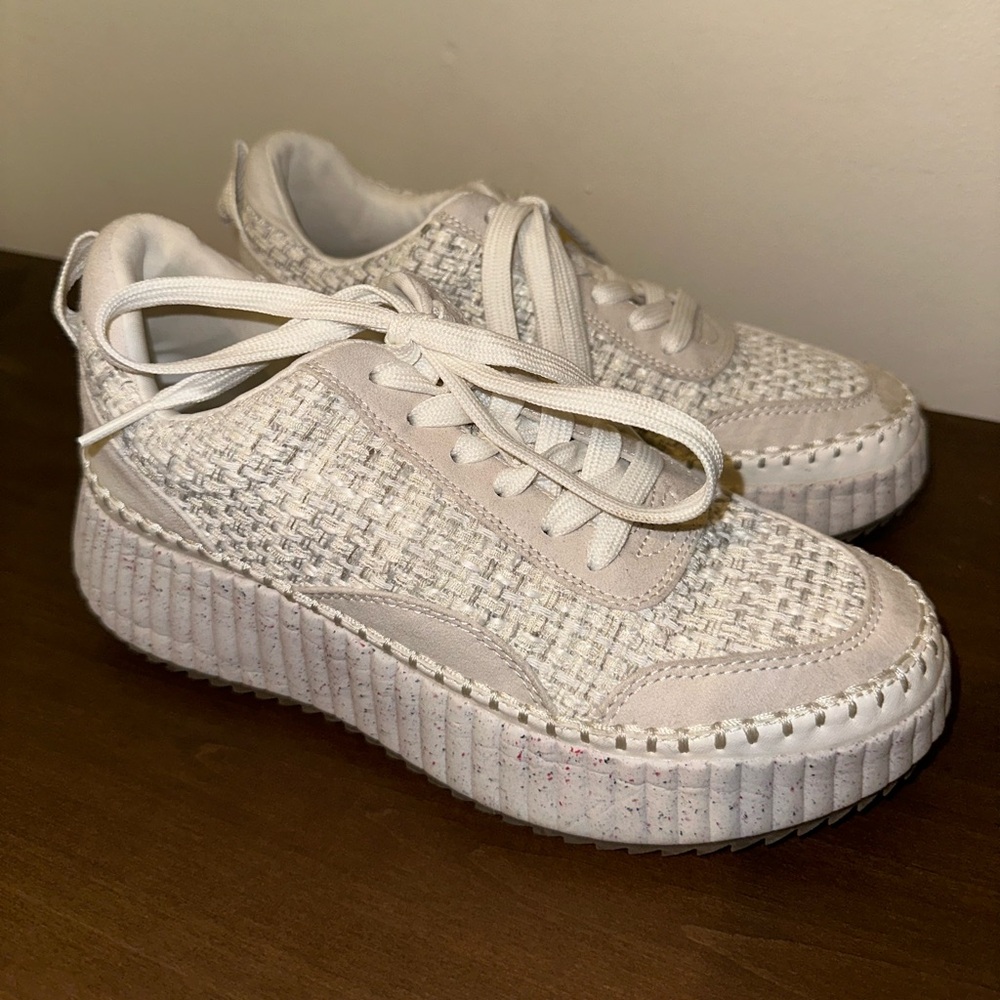 Target Platform Sneakers (LIKE NEW)
